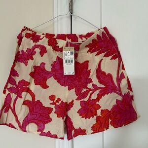 Mango Floral Women's Shorts Size M BNWT